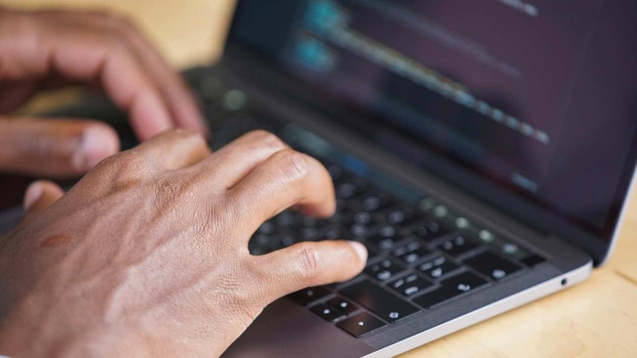 Data broker opt-out steps widows should take in 90 days Gold Coast Optometrists