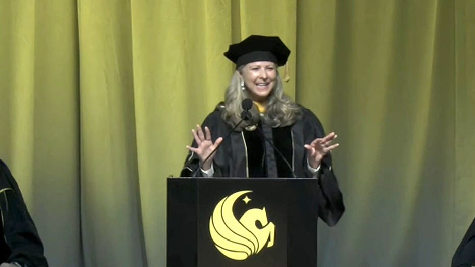 Fox News AI Newsletter: Graduation speaker praises AI, gets instantly booed Gold Coast Optometrists